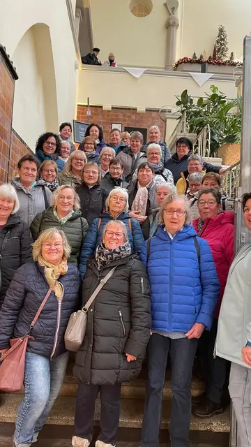 Die Cleebronner LandFrauen in der Stuttgarter Markthalle | Foto: Privat