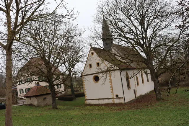 Wallfahrtskapelle mit Forsthaus | Foto: Marga Specht