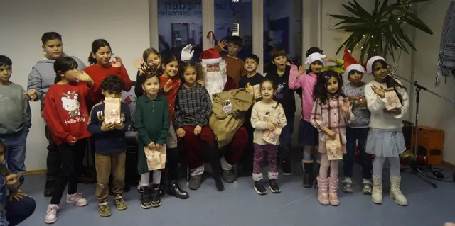 Grüße von der Internationalen Nikolausfeier in Heilbronn!  | Foto: MLPD