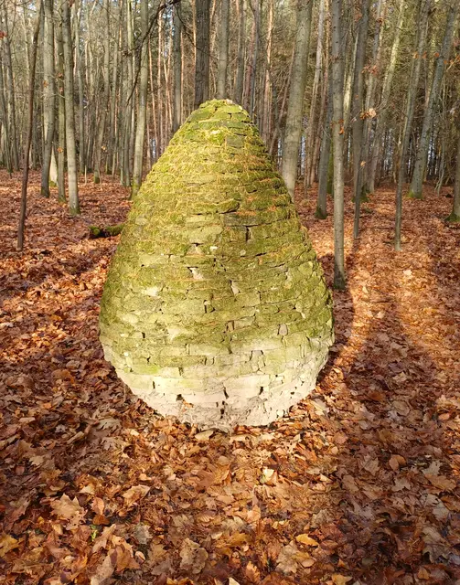 ein Ei aus Stein | Foto: E. Rosendorf