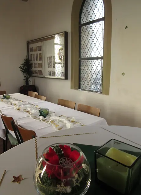 Die Kapelle ist für Veranstaltungen gerichtet | Foto: WandernGabyErich