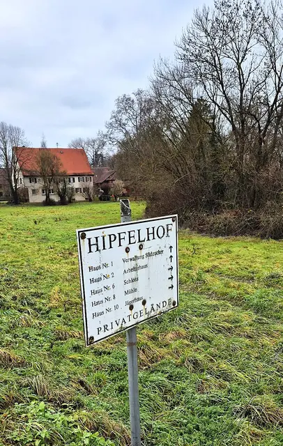 Beim Hofgut des Hipfelhofes. | Foto: Isolde Reitz