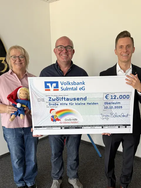 Bild: von links: Gaby Herden, Jonas Banar und Jürgen Schweikert | Foto: Quelle: Schweikert