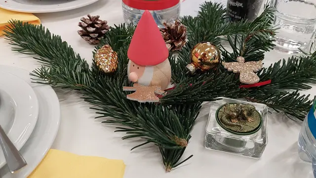 Mit wenig kann man zauberhafte Weihnachtsdeko gesalten. | Foto: Foto privat