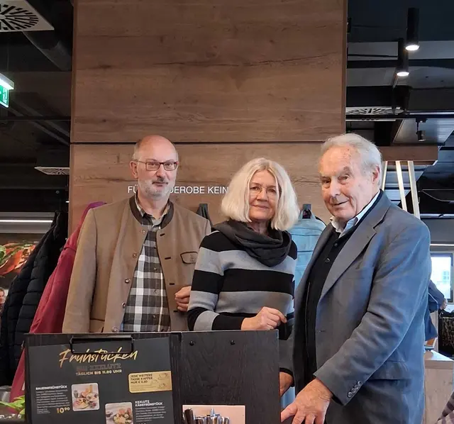 Herr Bretz, Frau Thanhäuser und Herr Mössle bei der Verabschiedung | Foto: Kreisdiakonieverband Heilbronn