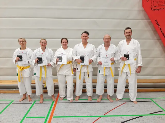 Die Gelbgurte freuen sich nach ihrer erfolgreichen Prüfung | Foto: Karateverein Eppingen
