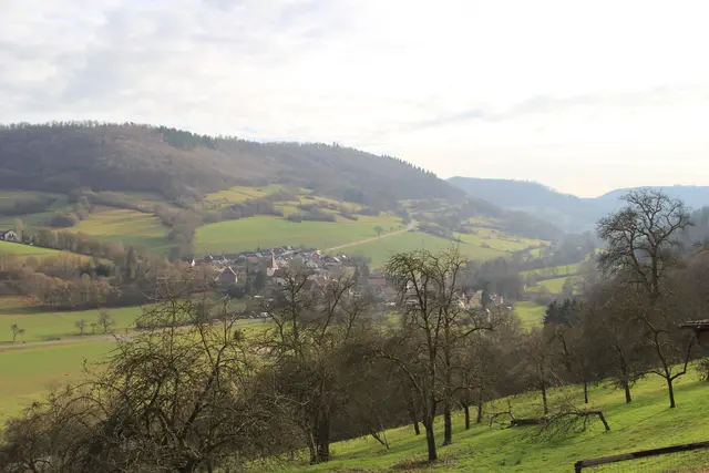 Vom Wanderparkplatz Steinerner Tisch in Döttingen nach Weilersbach und zurück | Foto: Ralf Röser