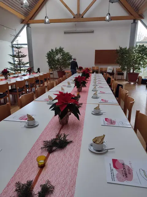 Festliche geschücktes Bürgerhaus  | Foto: Margarete Zakrzewski