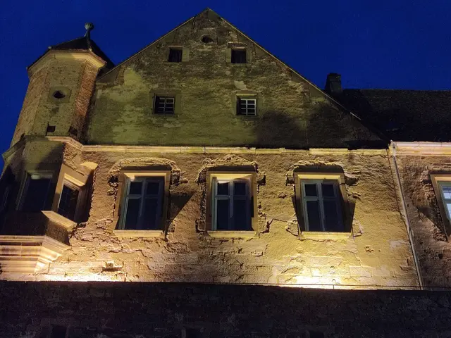 Wenigstens die schön erleuchtete Burg konnte ich einfangen. | Foto: Daniela Somers