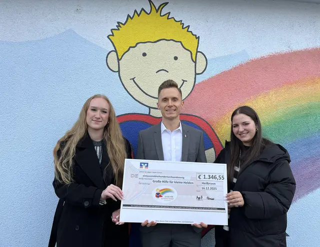 Bild: von links: Leonie Hornisch, Jonas Banar und Sofija Rogic | Foto: Quelle: Stiftung