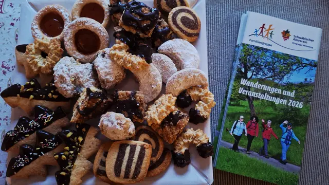 Mit Unterstützung von Gerhard Breusch entstanden die Plätzchen.
Wanderplan ist ab Anfang Januar auf der HOMPAGE | Foto: Monika Breusch