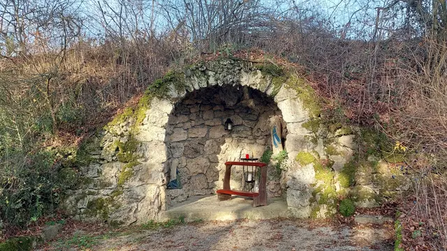 Grotte | Foto: Elfriede Baier 