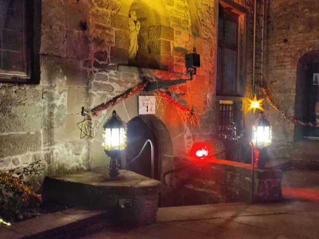 Die Burg ist überall dekoriert und gibt ein sehr stimmungsvolles Ambiente. | Foto: Daniela Somers