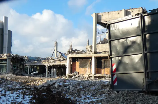 Wahnsinn, wieviel Bauschutt dort bewegt werden muss.  | Foto: sigischlottke