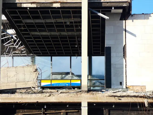 Verrückt, dass in all dem Abriss noch manche Dinge intakt sind..... | Foto: sigischlottke