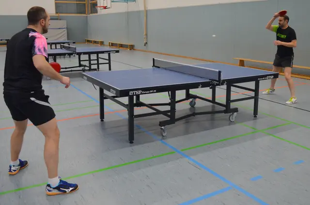 Manuel Nowak und Oliver Küstner im Endspiel | Foto: E. Rosendorf