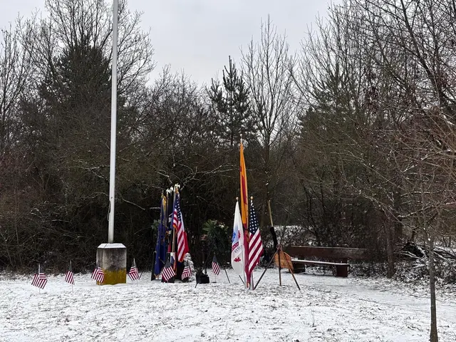Auch wir haben die Waldheide besucht. Die Bilder sind vom 11.1.2026.
Im Unglücksjahr lag auch Schnee | Foto: Uwe Bierschenk