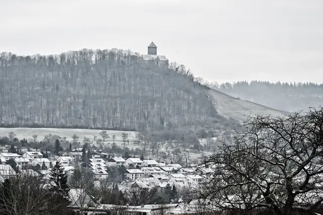 Burg Lichtenberg nah heran geholt.  | Foto: Michael Harmsen