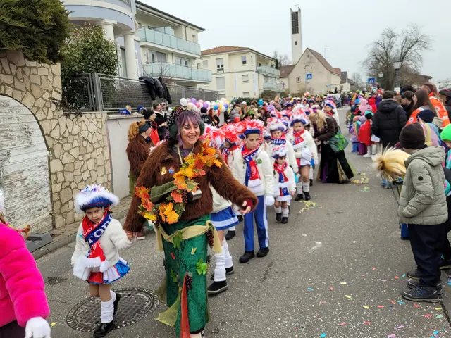 Die Kleinen vom Heilbronner Carnevalsverein. Die sind gut angezogen und frieren hoffentlich nicht. | Foto: Hans Peter Schmitt