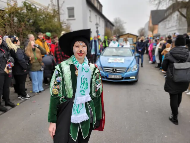 Sogar den jungen Kater, ihre Symbolfigur, haben die Gundelsheimer nach Jagstfeld geschickt. | Foto: Hans Peter Schmitt