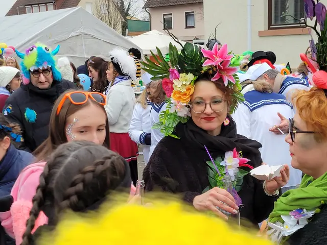 Die Schönen mit der Flaschenbar, Sie erninnern sich? | Foto: Hans Peter Schmitt