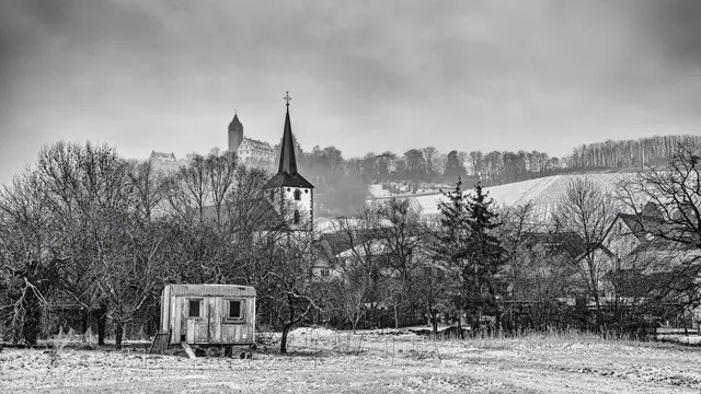 Schloss Stocksberg und Kirche St. Ulrich in Stockheim | Foto: ehw