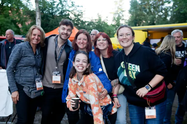 Das blacksheep Sommerfest wird getragen von gut gelaunten Ehrenamtlichen. Rund 300 Helferinnen und Helfer sorgen auch am Samstag, 27. Juni, wieder für einen reibungslosen Ablauf. Auf der Bühne stehen dann Max Mutzke, Steve'n'Seagulls, Vanja Sky und viele mehr. | Foto: Michaela Keicher