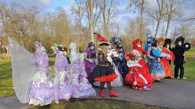 Gruppenbild im Hofgarten | Foto: Heinrich Brehm