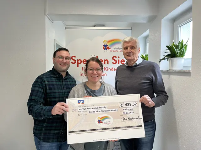 Bild: von links: Philipp Keicher, Sandra Berthold und Karl Seiter | Foto: Quelle: Stiftung