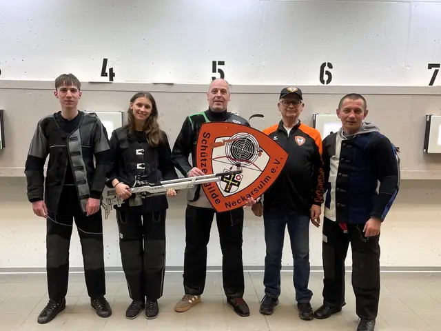 Die Meister v.l.n.r.: Marlon Schwab, Natalie Haberkern, Holger Schwab, Erwin Koydl, Vladimir Kramer | Foto: Schützengilde Neckarsulm e.V.