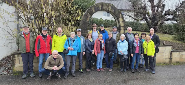 Und ein letztes Gruppenbild bei Ankunft in der Weinstube. | Foto: privat Sibylle Tröber