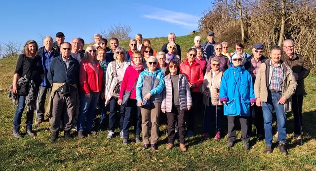 Bei frühlingshaften, sonnigen Wetter hatte der Schwäbische Albverein, Ortsgruppe Untersteinbach seine Februar-Seniorenwanderung um Gleichen. Wanderführer waren Inge und Rudi Stengel. | Foto: Schwäbischer Albverein, Ortsgruppe Untersteinbach / Dietmar Binder