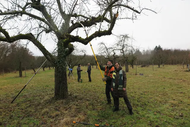 v. li. Walter Koch NABU Unteres Kochertal, Sibylle Riegger-Gnamm Landtagskandidatin GRÜNE | Foto: Dieter Wagner