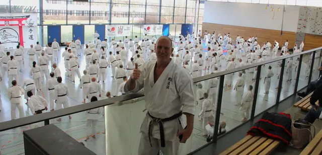 Dojoleiter Matthias Schäfer ist mit dem Verlauf des Trainermeetings 2026 zufrieden
 | Foto: Karateverein Eppingen