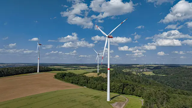 Strom vom Bürgerwindpark: CO2-frei, dezentral, preiswert.  | Foto: B.Friedle
