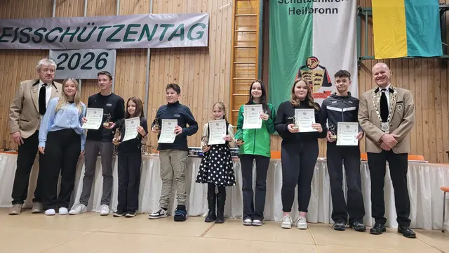 Teilnehmer am Kreisjugendturnier Luftpistole | Foto: Heike Donges