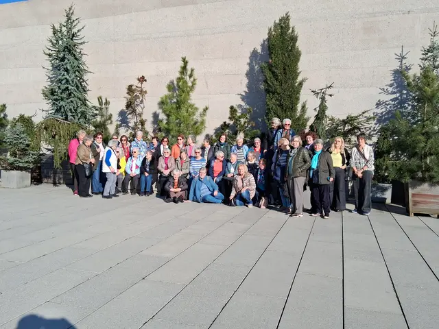 Kneipp-Verein Heilbronn e. V., Gruppenbild vor Würth-Museum | Foto: privat