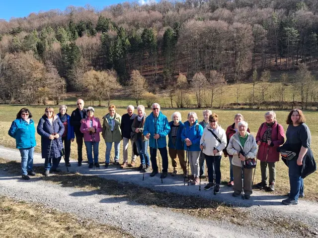 Die Albvereinler bei herrlichem Wetter im Meßbachtal | Foto: Herbert Wied