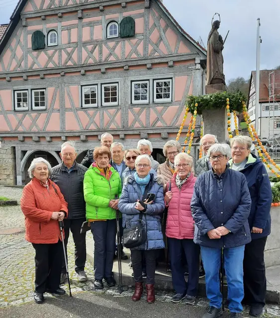 Rathaus und Marienbrunnen Ailringen | Foto: privat