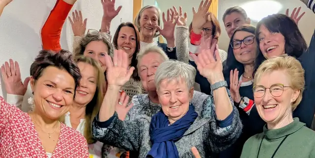 Ausbildungsgruppe mit den beiden Koordinatorinnen Petra Lutz und Nicola Hartung | Foto: Ambulanter Hospizdienst Heilbronn e.V. 