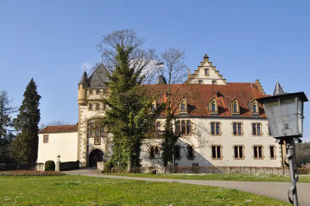 Seit 1950 dient die Burg als Spielstätte für die Burgfestspiele Jagsthausen. | Foto: Daniela Somers