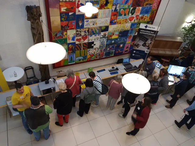 Großes Interesse an der "Kleine Hilfsmittelaustellung"  | Foto: Martin Haug / BSV- HN