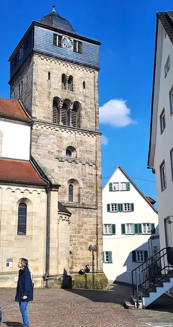 An dem bedeutendsten historischen Bauwerk des Ortes, der Stiftskirche St. Johannes. | Foto: I.Reitz