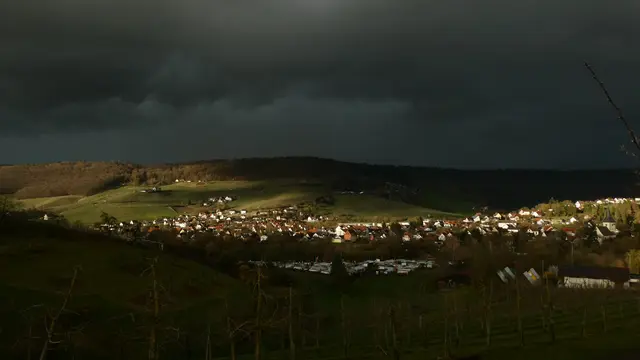 Gewitter über Untersteinbach | Foto: Helmut Brehm
