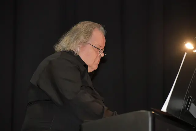 Andre Heinrich Klassen am Klavier | Foto: Dieter Müller