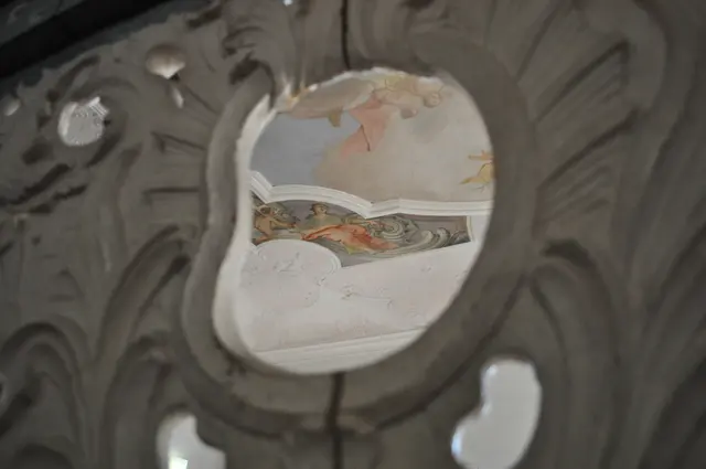 Blick durchs Geländer | Foto: Daniela Somers