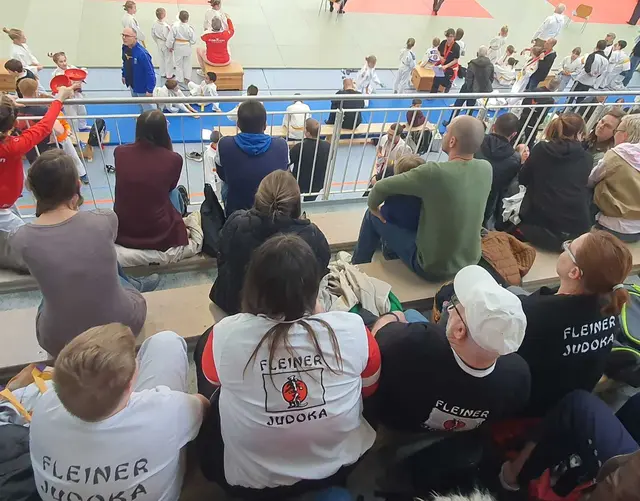 vom Warten und Mitfiebern | Foto: Reiner Pimpl