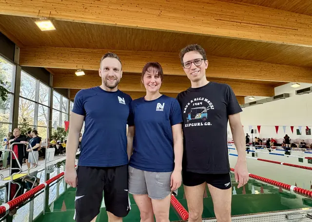 Zufriedene Masters bei den Württembergischen Meisterschaften.                Von rechts: Andreas Lipp, Mattika Fischer und Patrick Fischer.
 | Foto: Andreas Lipp