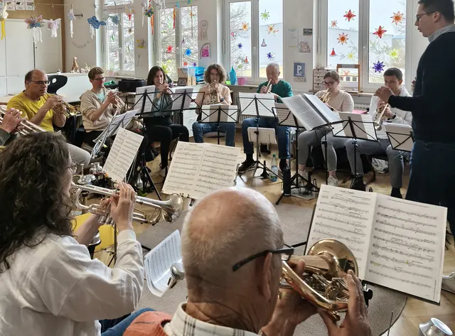 Konzentrierte Probenarbeit fürs Frühjahrskonzert im April.  | Foto: MVL