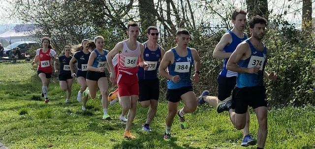 Athleten und Athletinnen der SUN zahlreich vertreten  | Foto: Eigenes Bild